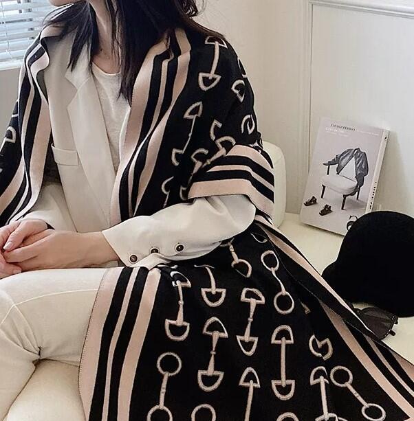 Cashmere scarf Dulzura - Image 4