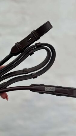 Soft tøjle med gummi firkantet spænde i gunmetal