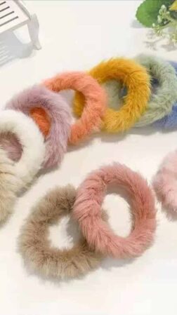 Hair ornament rabbit fur (fake) 15
