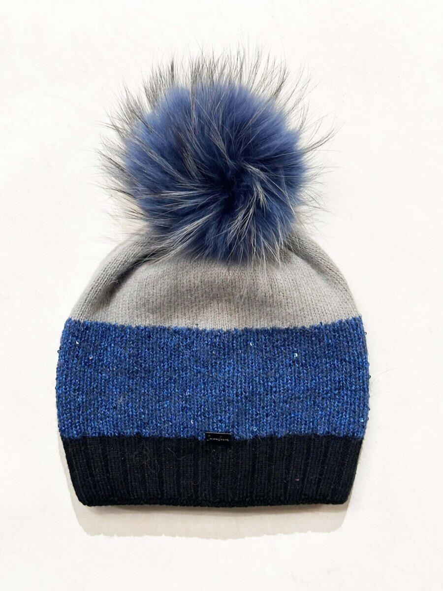 Hat with fur tassel and glitter - Image 9