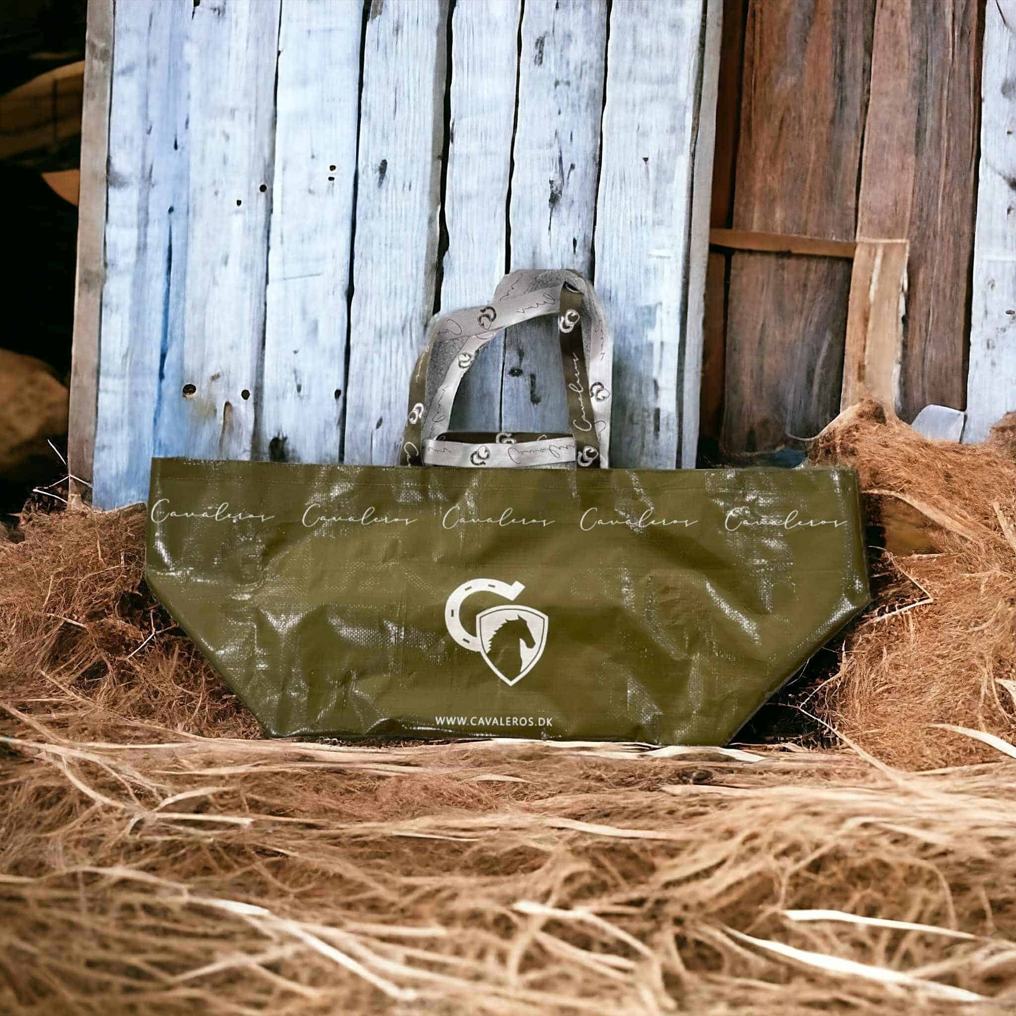 Cavaleros Shop-hay-holic Hay Bag 2.0 - Image 2