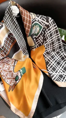 Scarf We Love Horses Yellow