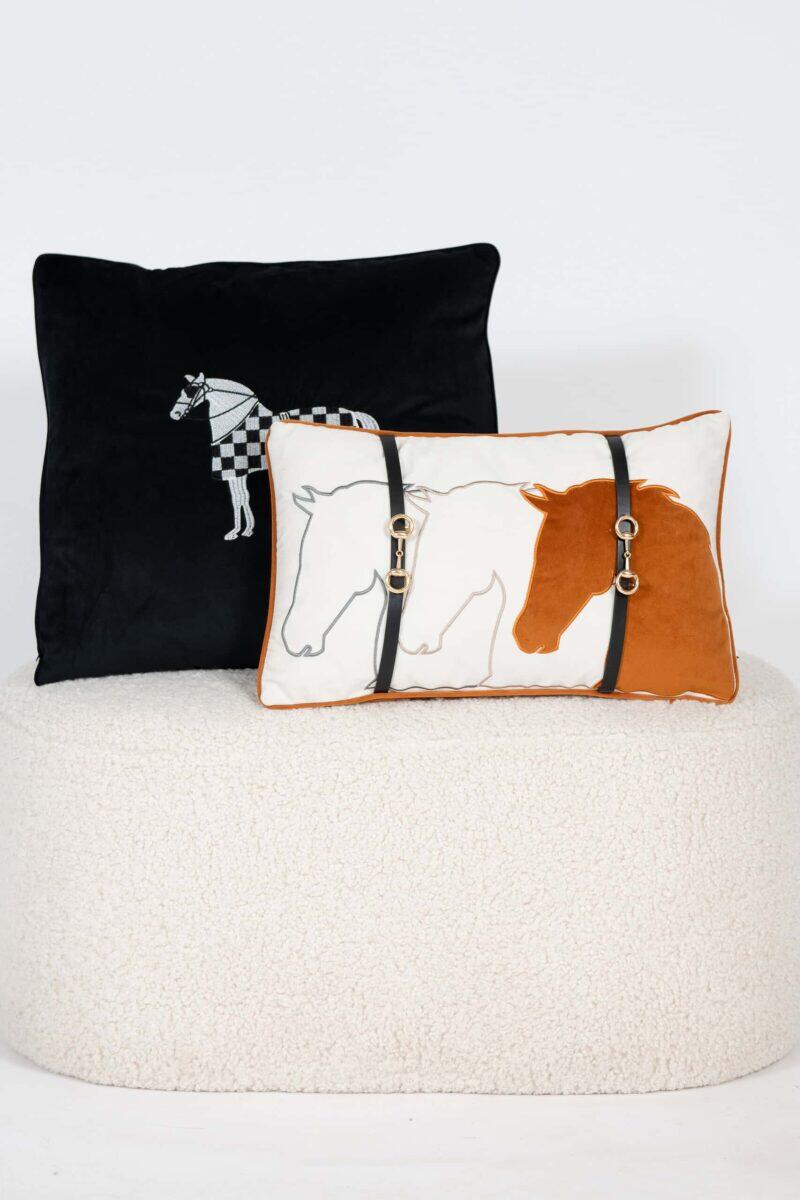 Cushion Equestrian Heritage Black - Image 3