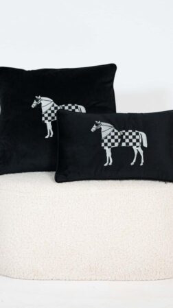 Cushion Equestrian Heritage Black